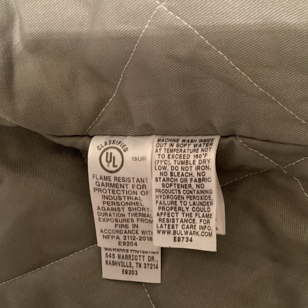 Bulwark Men's Black Bomber Jacket - Picture 6 of 8